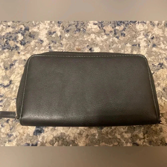 Joe’s Wallet - Picture 3 of 3